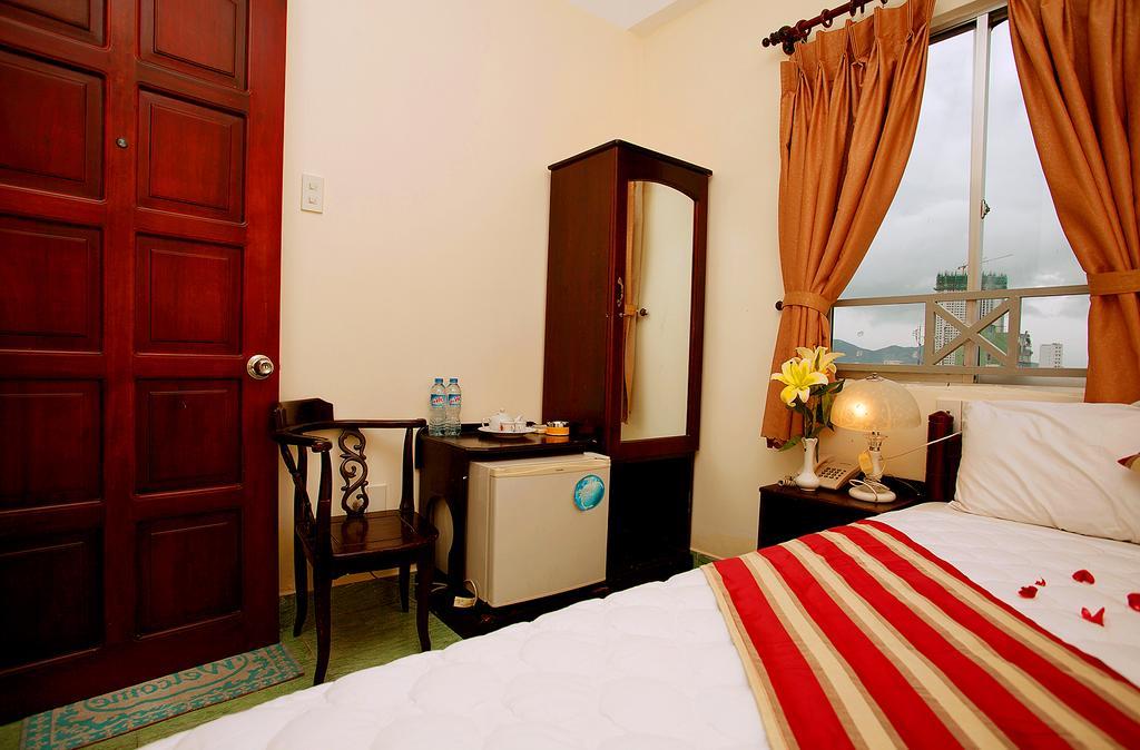 Sun Flower Hotel Nha Trang Eksteriør billede
